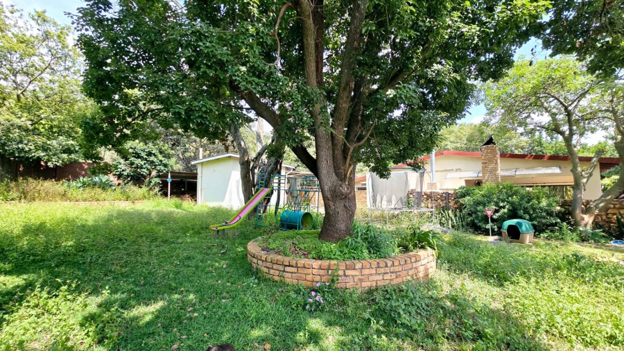 4 Bedroom Property for Sale in Meyerspark Gauteng