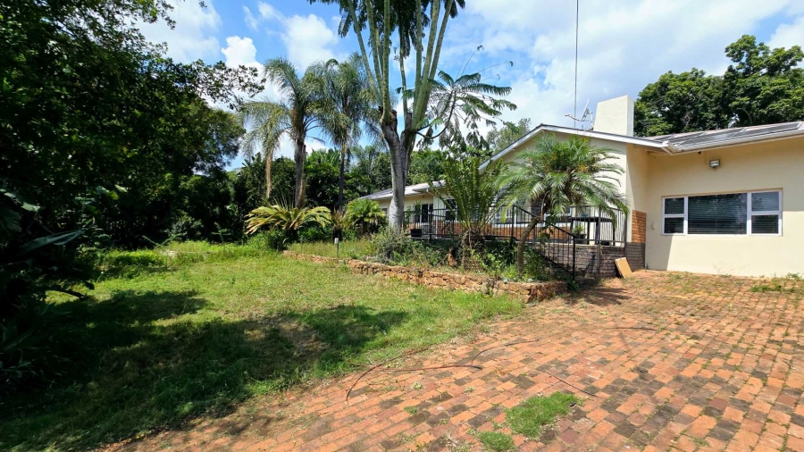 4 Bedroom Property for Sale in Meyerspark Gauteng