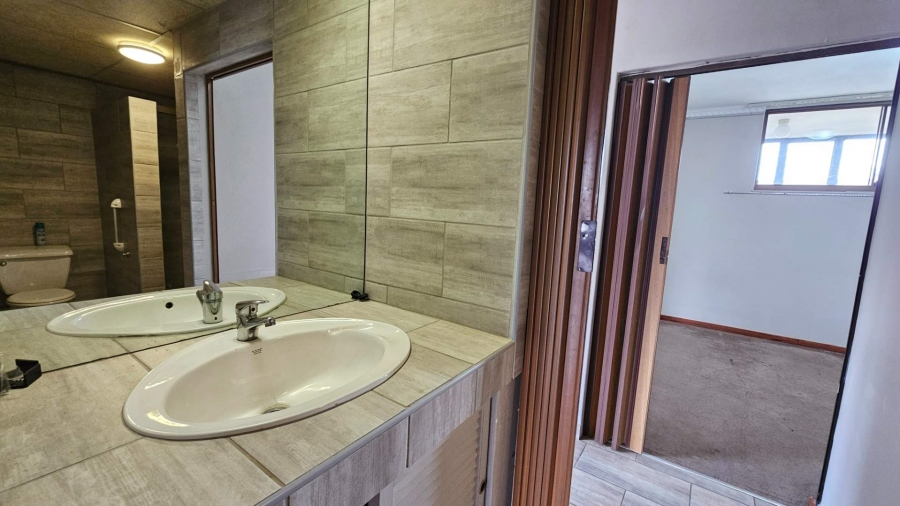 2 Bedroom Property for Sale in Pretoria Central Gauteng