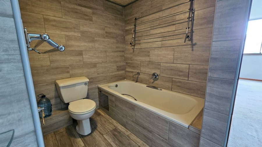 2 Bedroom Property for Sale in Pretoria Central Gauteng