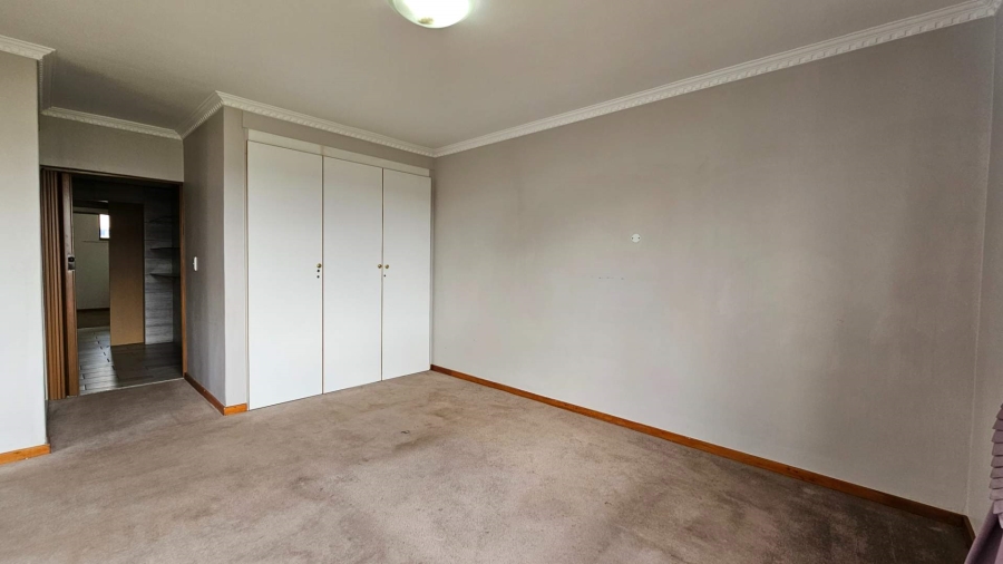 2 Bedroom Property for Sale in Pretoria Central Gauteng