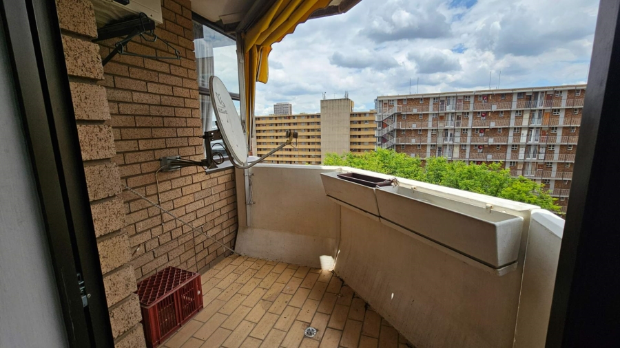 2 Bedroom Property for Sale in Pretoria Central Gauteng