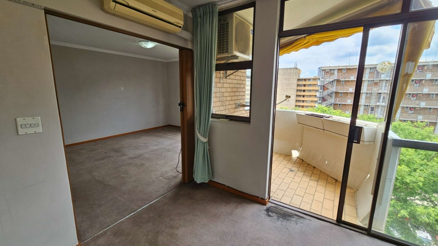 2 Bedroom Property for Sale in Pretoria Central Gauteng
