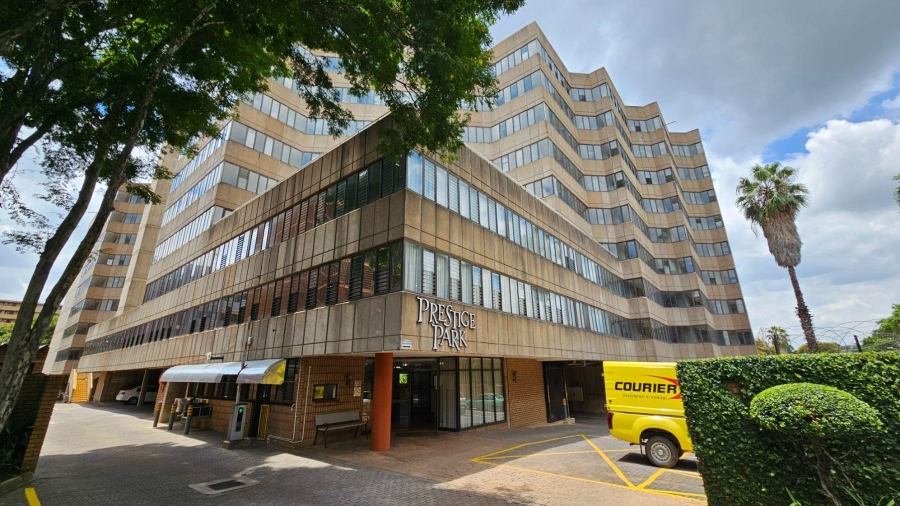 2 Bedroom Property for Sale in Pretoria Central Gauteng