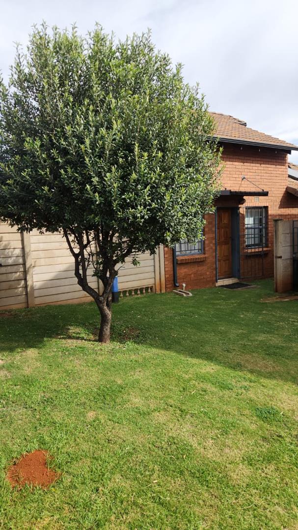 To Let 3 Bedroom Property for Rent in Chantelle Gauteng