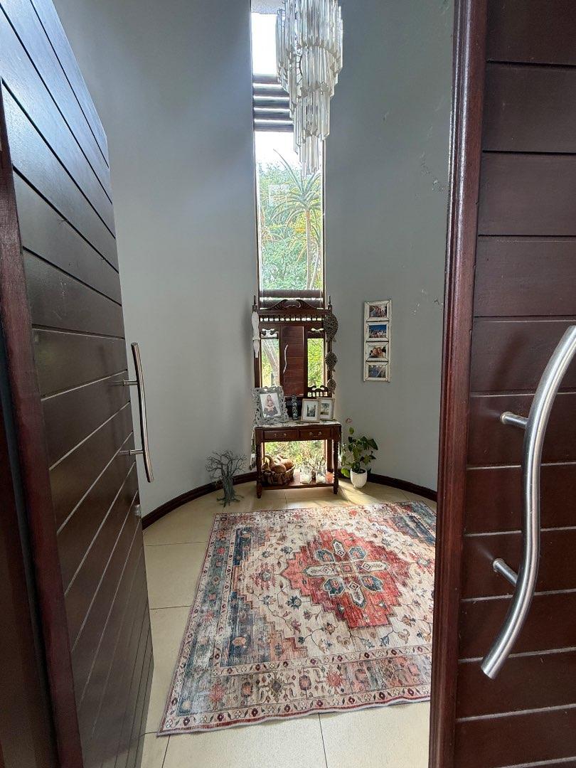 5 Bedroom Property for Sale in Copperleaf Estate Gauteng