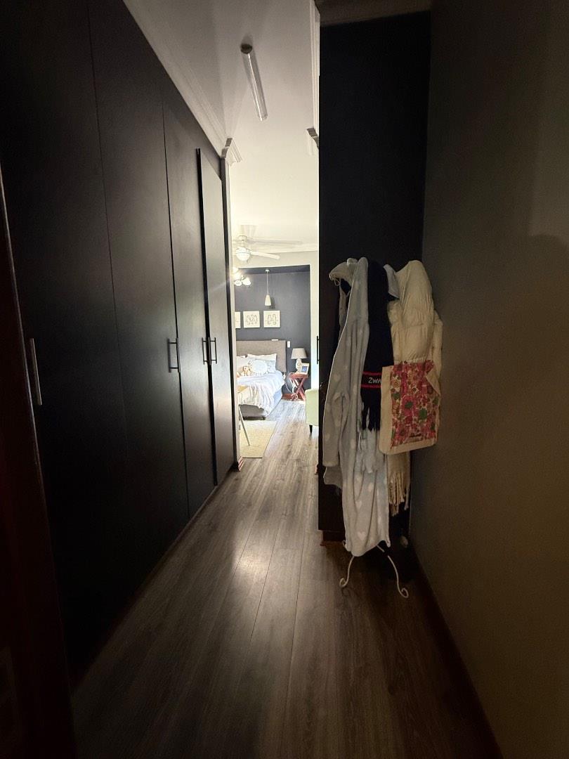 5 Bedroom Property for Sale in Copperleaf Estate Gauteng