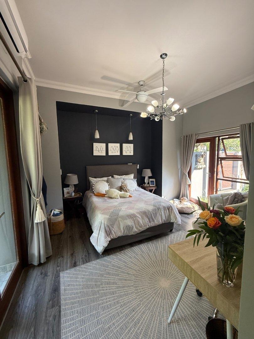 5 Bedroom Property for Sale in Copperleaf Estate Gauteng