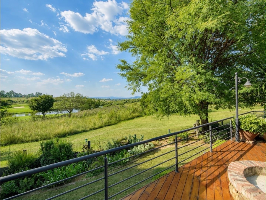 5 Bedroom Property for Sale in Copperleaf Estate Gauteng