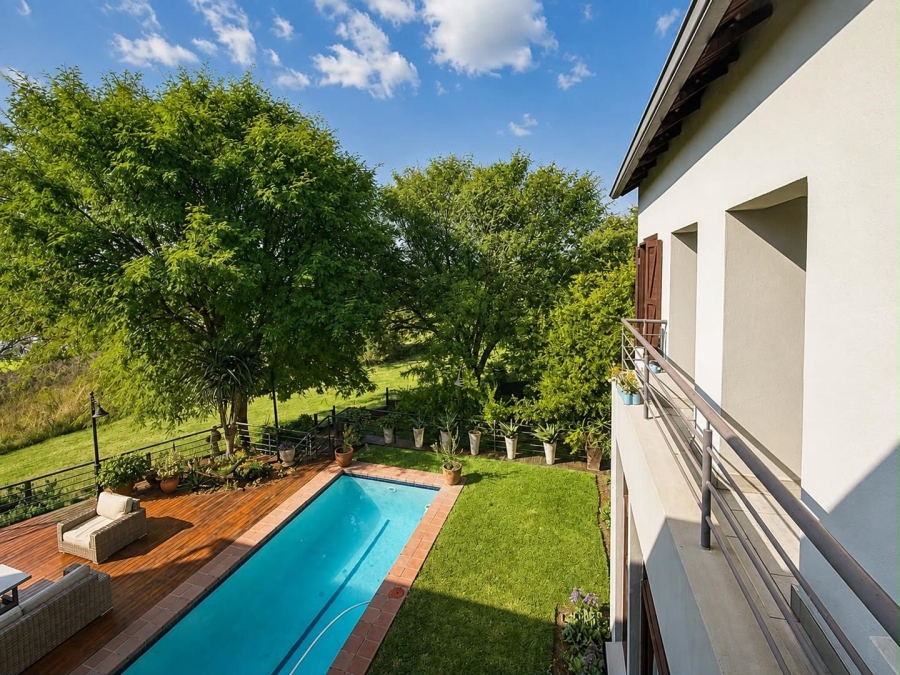 5 Bedroom Property for Sale in Copperleaf Estate Gauteng