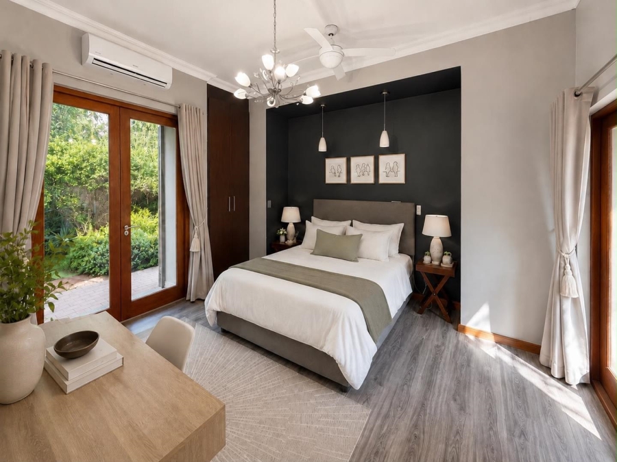 5 Bedroom Property for Sale in Copperleaf Estate Gauteng