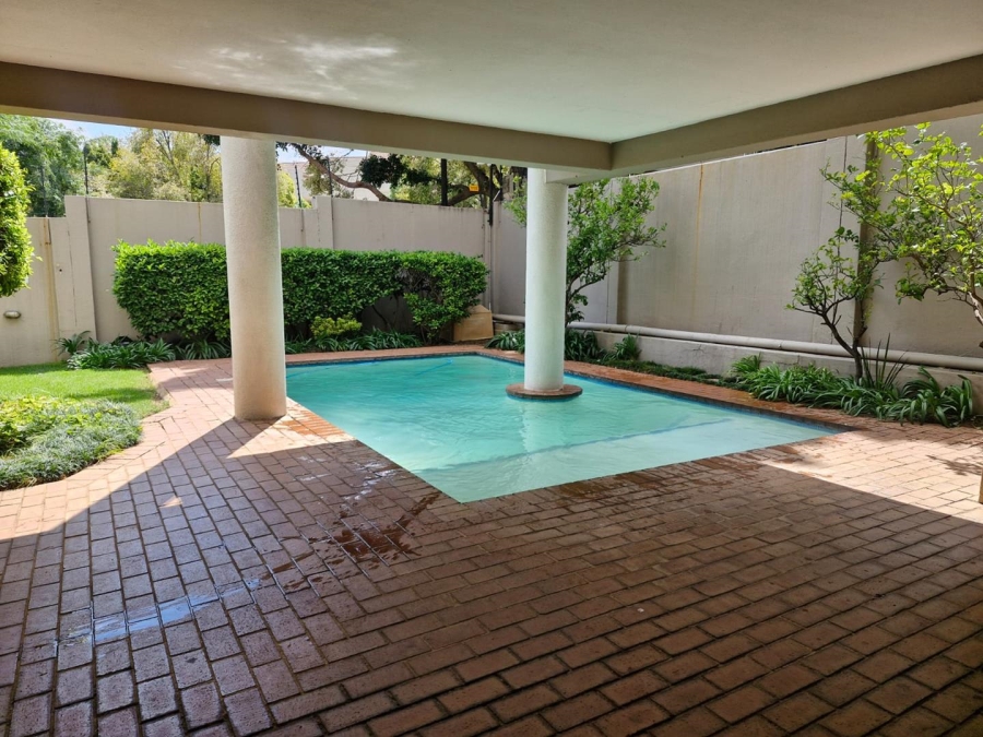 1 Bedroom Property for Sale in Morningside Gauteng