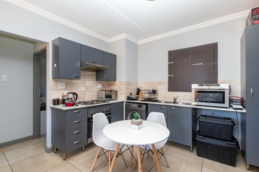 To Let 1 Bedroom Property for Rent in Summerset Gauteng