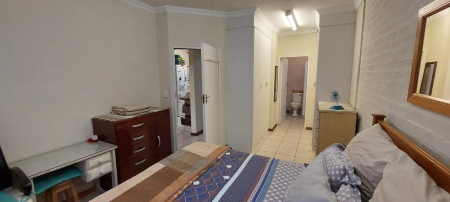 3 Bedroom Property for Sale in Verwoerdpark Gauteng