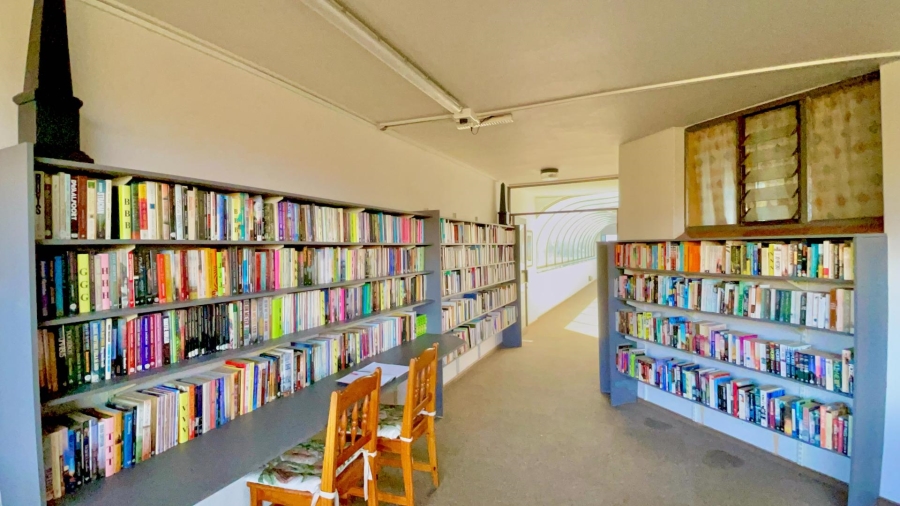 2 Bedroom Property for Sale in Faerie Glen Gauteng