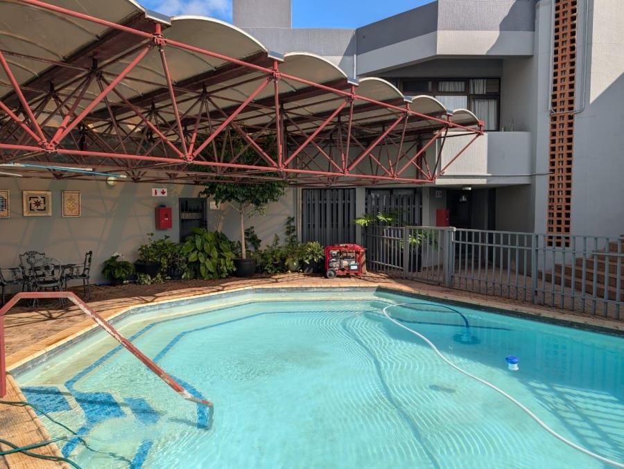 2 Bedroom Property for Sale in Faerie Glen Gauteng
