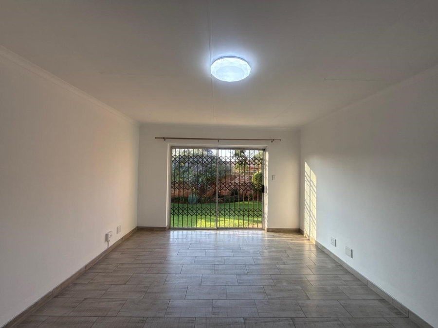 To Let 2 Bedroom Property for Rent in Roodepoort West Gauteng