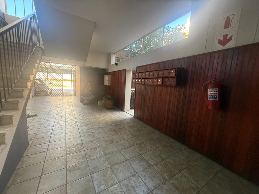 To Let 3 Bedroom Property for Rent in Florida Park Gauteng