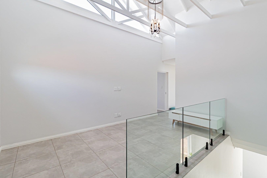 To Let 4 Bedroom Property for Rent in Cedar Creek Gauteng