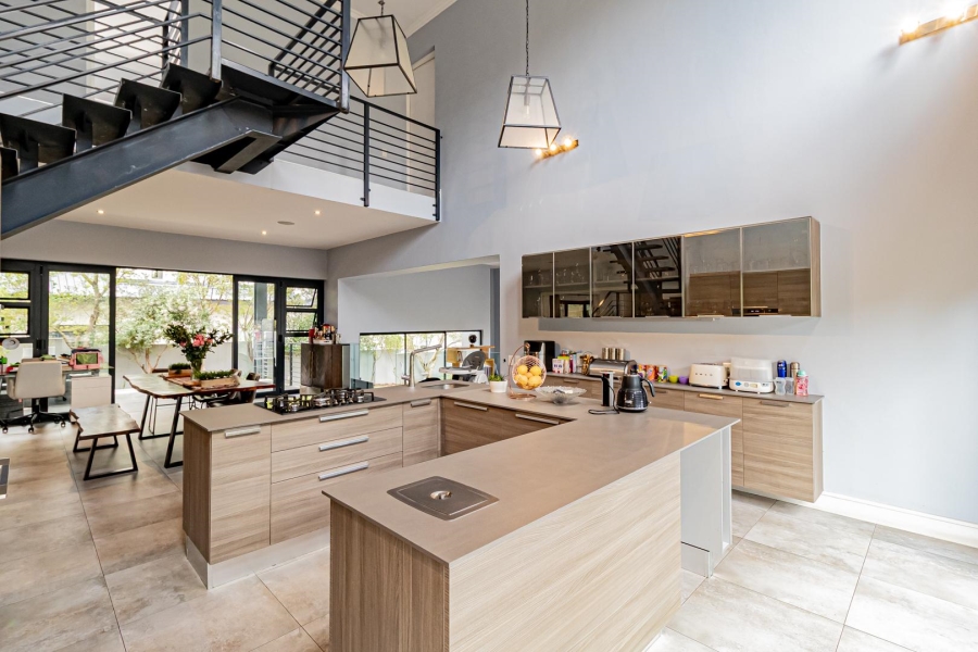 To Let 4 Bedroom Property for Rent in Helderfontein Estate Gauteng