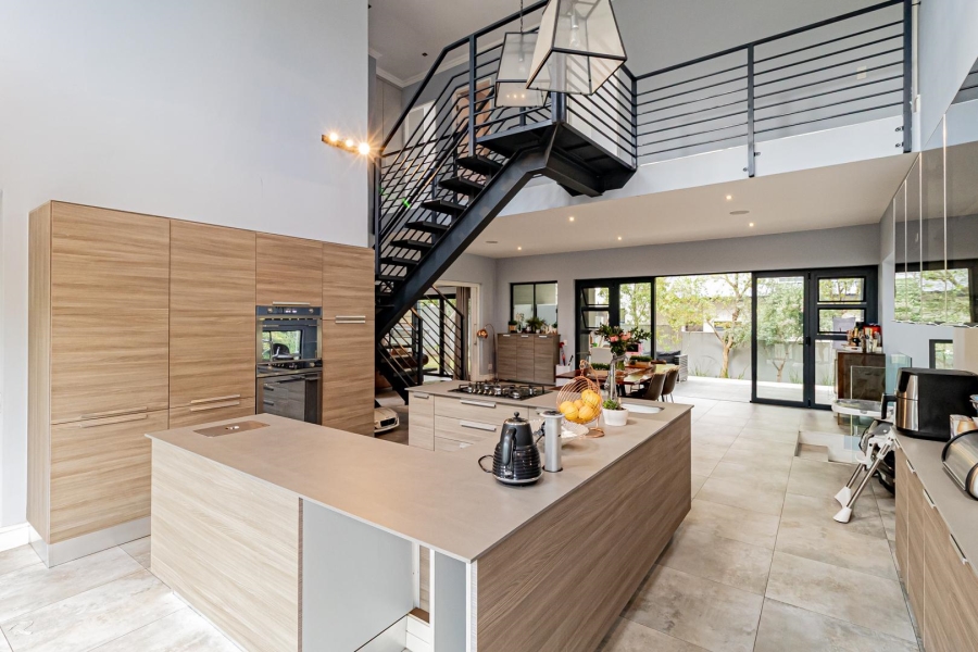 To Let 4 Bedroom Property for Rent in Helderfontein Estate Gauteng