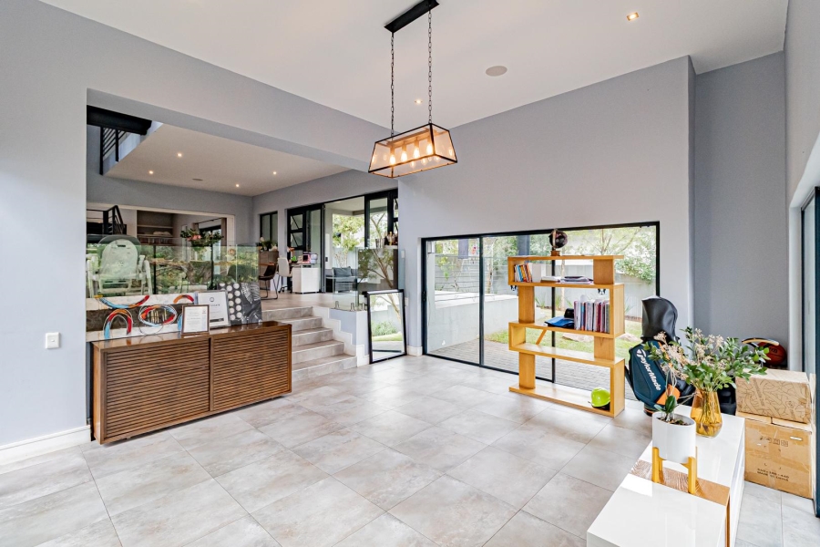 To Let 4 Bedroom Property for Rent in Helderfontein Estate Gauteng