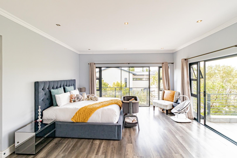 To Let 4 Bedroom Property for Rent in Helderfontein Estate Gauteng