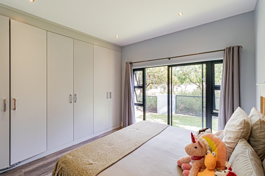 To Let 4 Bedroom Property for Rent in Helderfontein Estate Gauteng