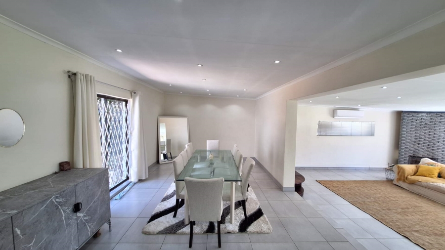 5 Bedroom Property for Sale in Florida Gauteng