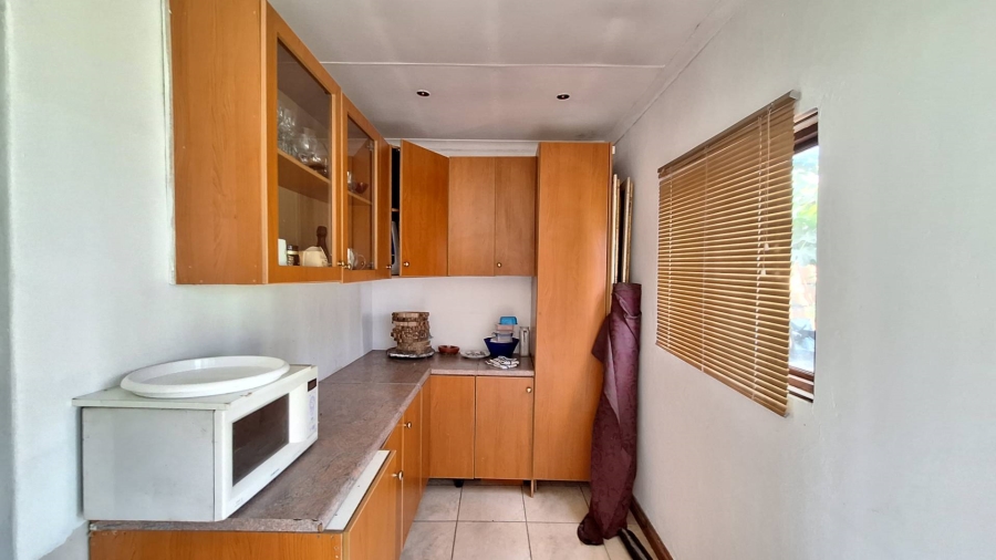 5 Bedroom Property for Sale in Florida Gauteng