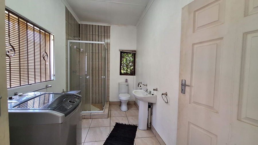 5 Bedroom Property for Sale in Florida Gauteng