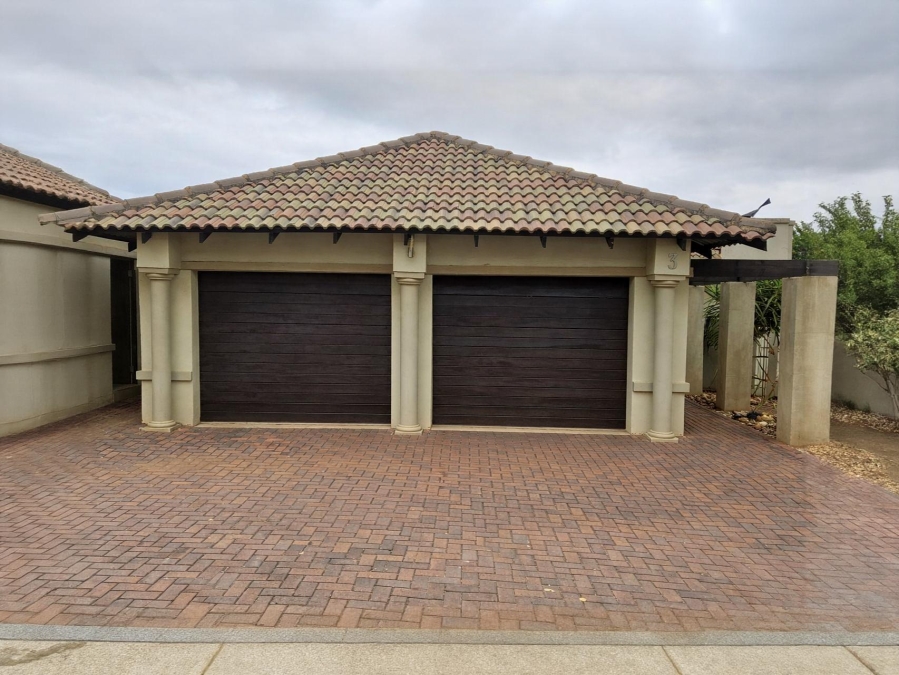 3 Bedroom Property for Sale in The Wilds Gauteng