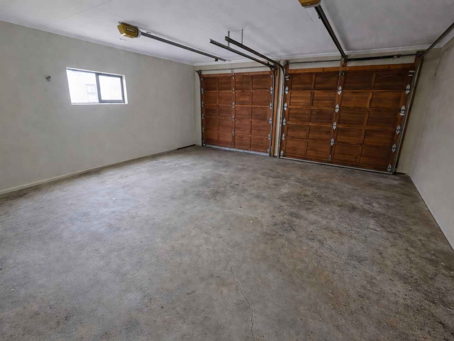 3 Bedroom Property for Sale in The Wilds Gauteng