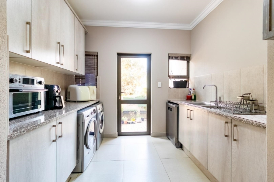 4 Bedroom Property for Sale in Eye of Africa Gauteng