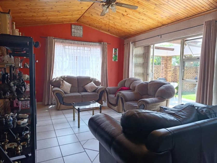 3 Bedroom Property for Sale in Randhart Gauteng