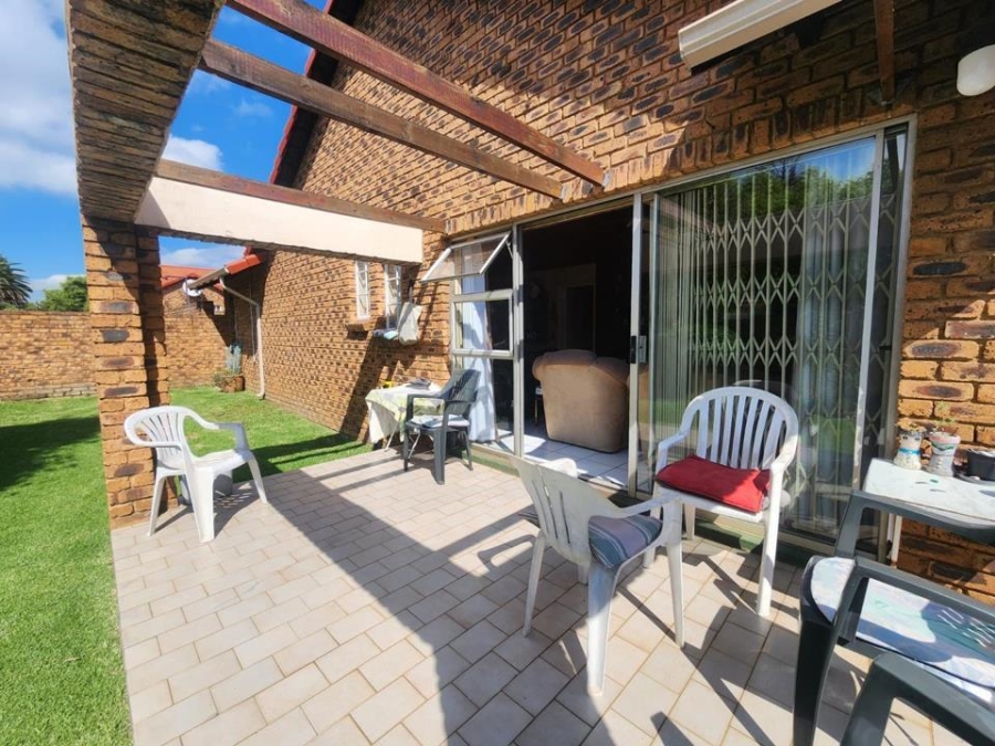 3 Bedroom Property for Sale in Randhart Gauteng