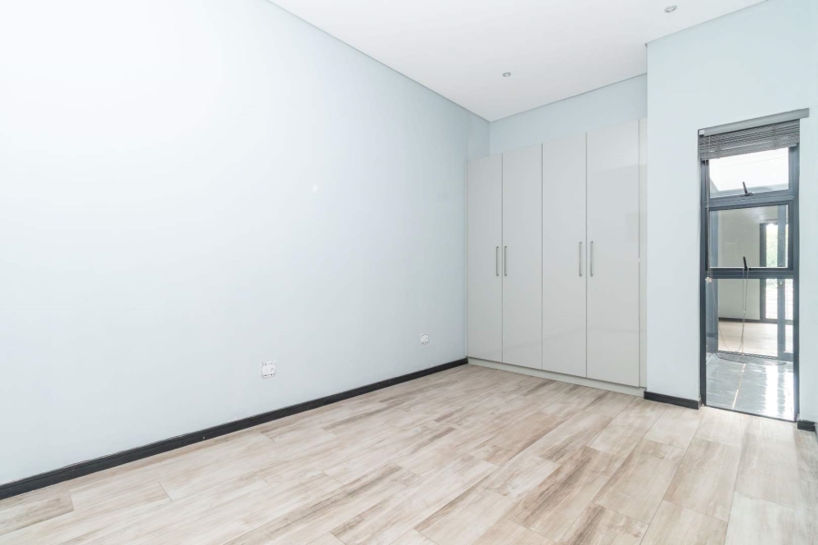 To Let 3 Bedroom Property for Rent in Parkmore Gauteng