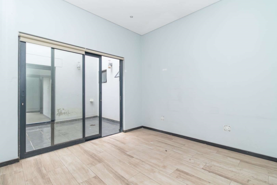 To Let 3 Bedroom Property for Rent in Parkmore Gauteng