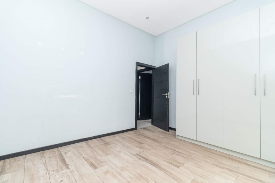 To Let 3 Bedroom Property for Rent in Parkmore Gauteng