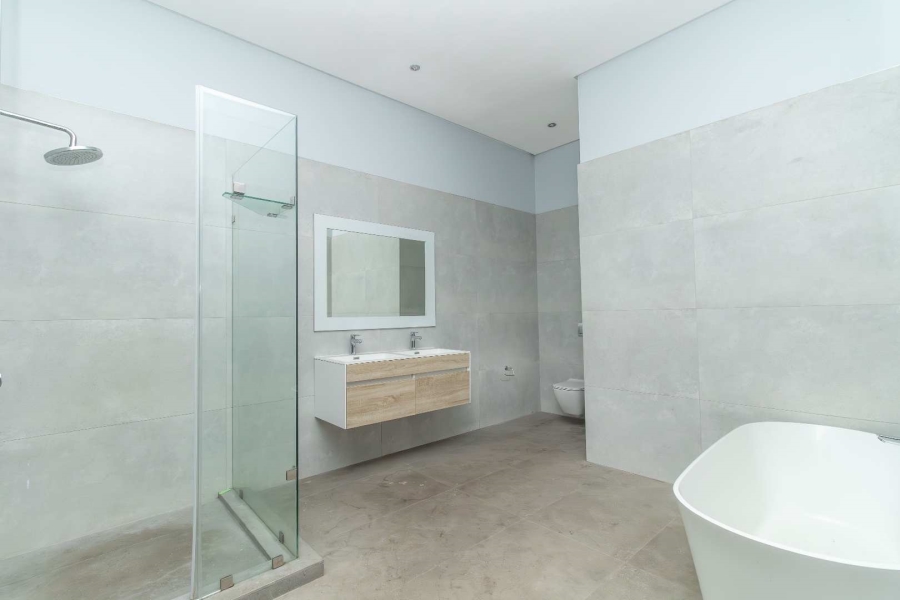 To Let 3 Bedroom Property for Rent in Parkmore Gauteng