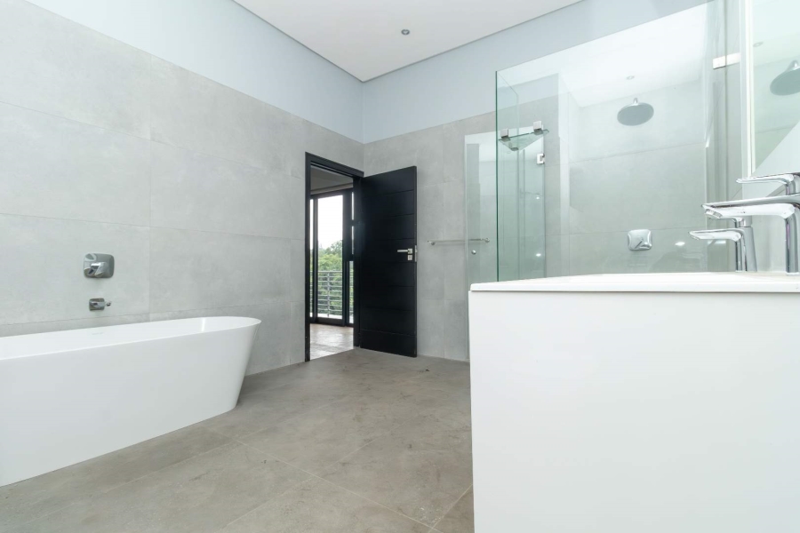 To Let 3 Bedroom Property for Rent in Parkmore Gauteng