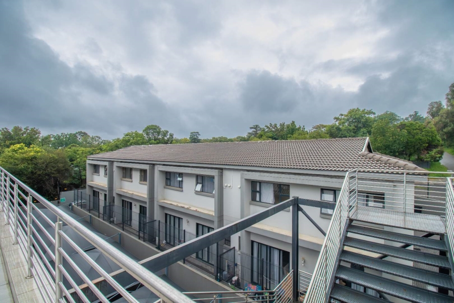 To Let 3 Bedroom Property for Rent in Parkmore Gauteng