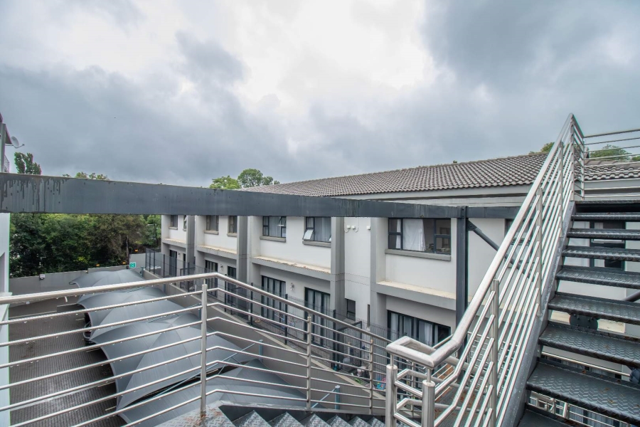 To Let 3 Bedroom Property for Rent in Parkmore Gauteng