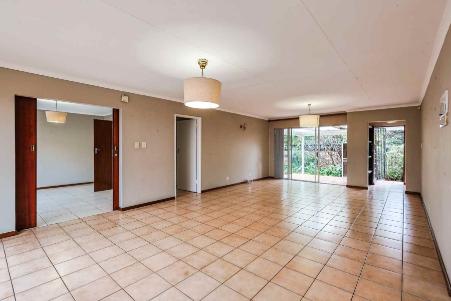 3 Bedroom Property for Sale in Die Wilgers Gauteng