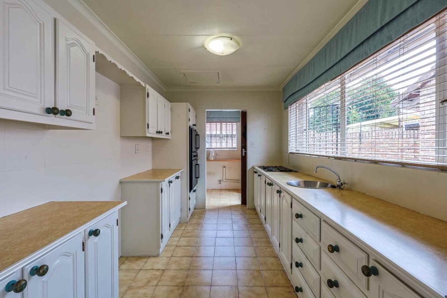 3 Bedroom Property for Sale in Die Wilgers Gauteng
