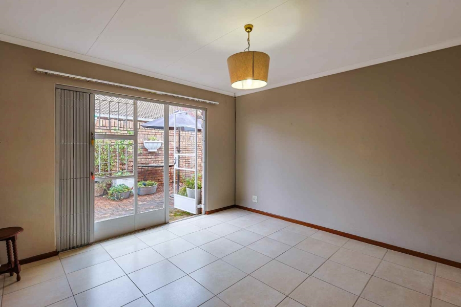 3 Bedroom Property for Sale in Die Wilgers Gauteng