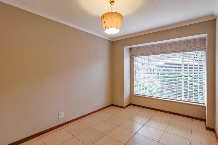 3 Bedroom Property for Sale in Die Wilgers Gauteng