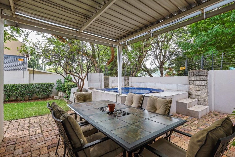 3 Bedroom Property for Sale in Equestria Gauteng