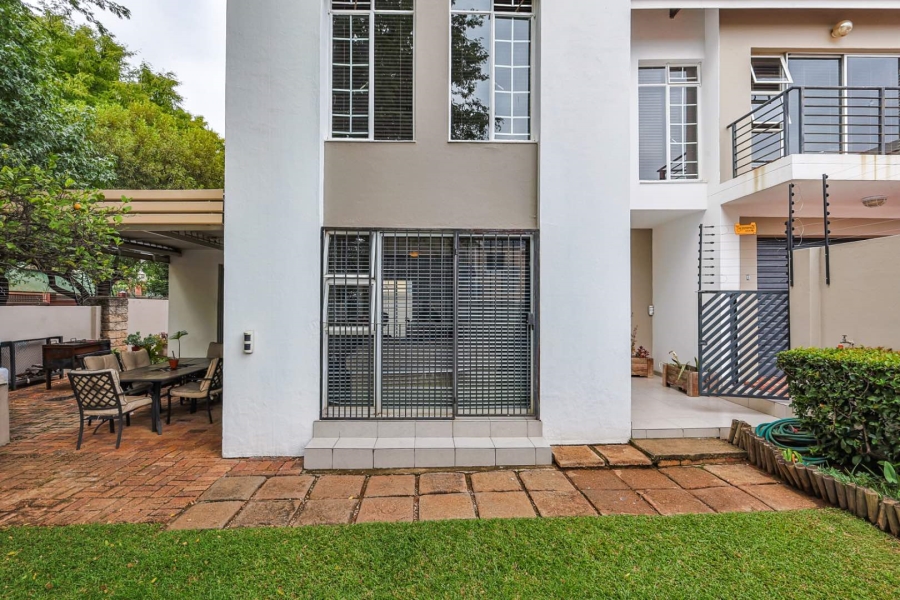 3 Bedroom Property for Sale in Equestria Gauteng