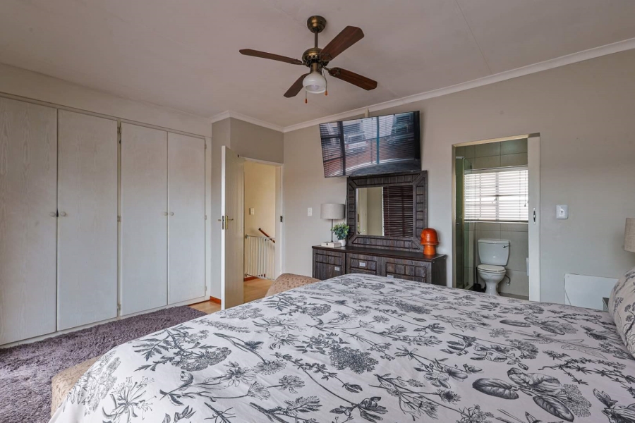 3 Bedroom Property for Sale in Equestria Gauteng